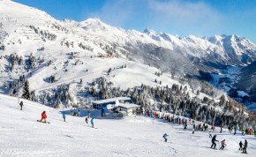 Ski Chalets in St Anton - Image Credit:Shutterstock